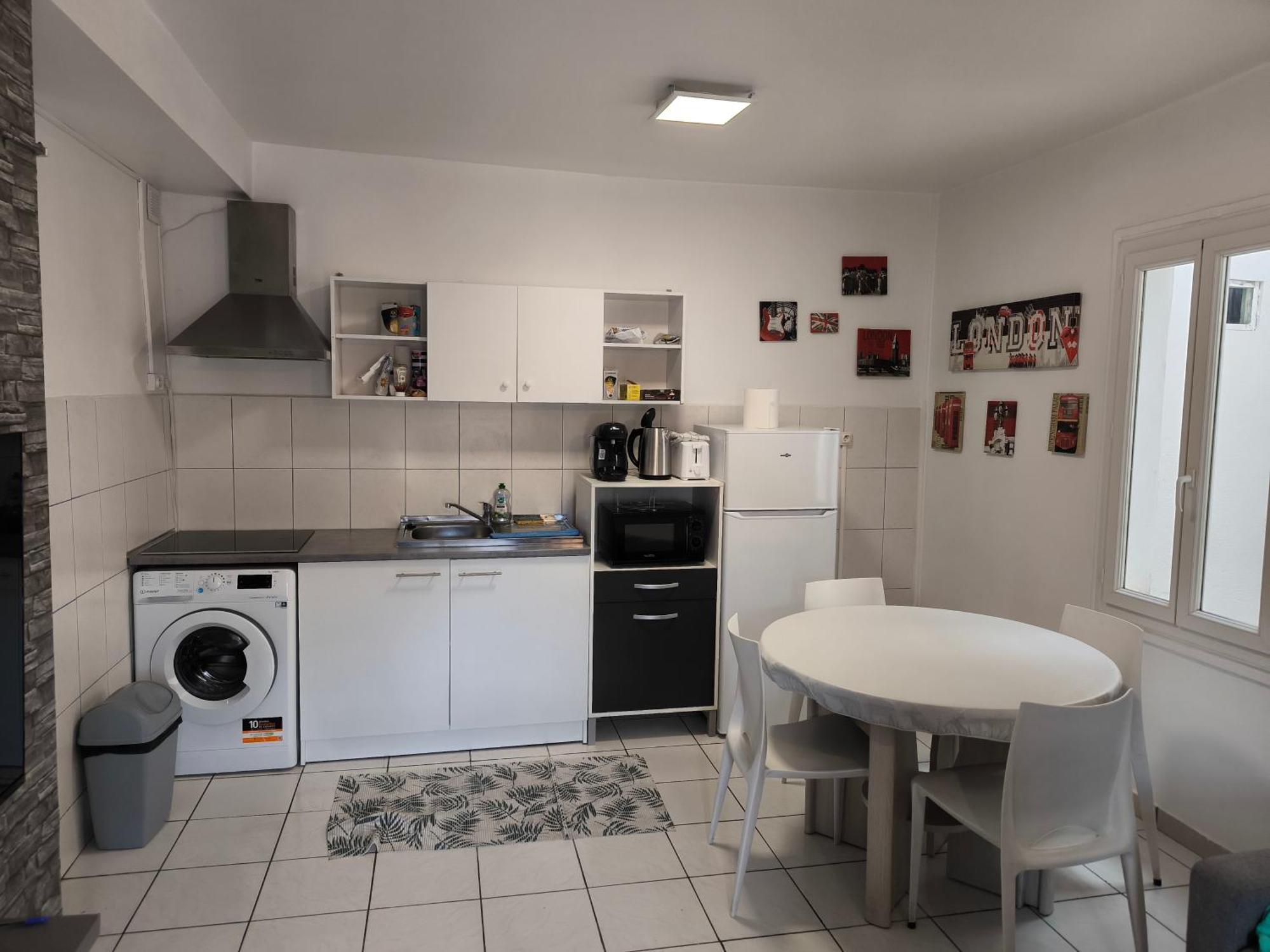F1 200 Metre De La Gare Apartment Perpignan Exterior photo